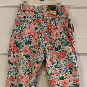 Vintage 80s Lee casual junior rider jeans (New with tags), floral print